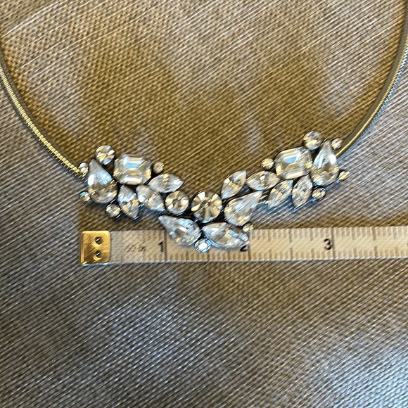 Beautiful necklace.  Stunning design. - Picture 4 of 5